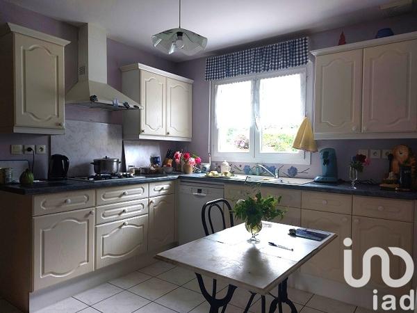 Maison à vendre 3 pièces 79 m² Saint-Seurin-sur-l'Isle