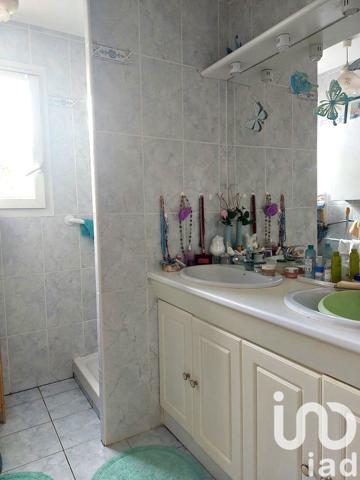 Maison à vendre 3 pièces 79 m² Saint-Seurin-sur-l'Isle