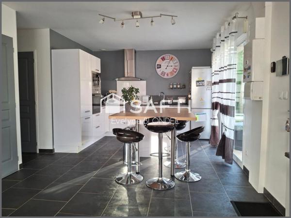 PAVILLON RECENT A BREUIL LE VERT