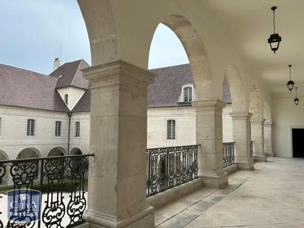 Appartement à louer 3 pièces 63.1m² Dole (39100)