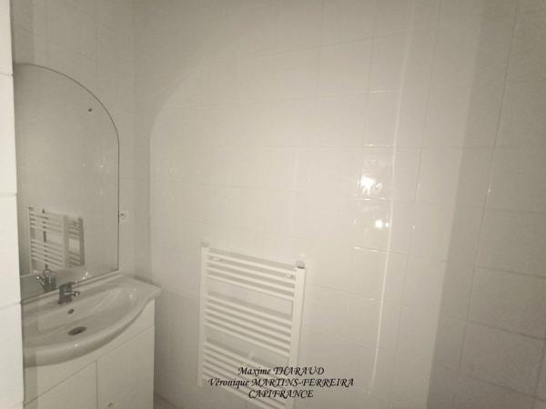 À Vendre Immeuble à Usage Mixte Proche de Châteaumeillant (18)