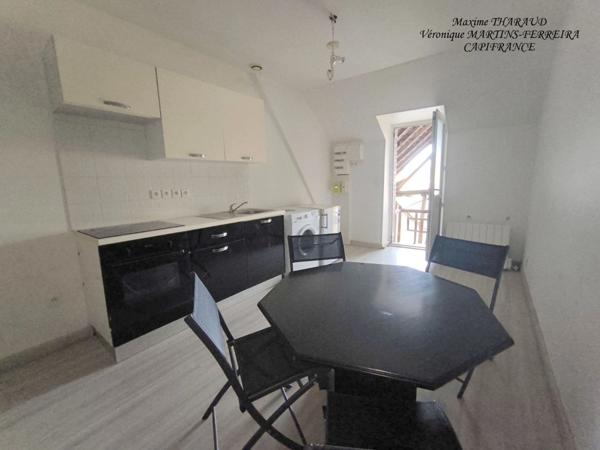 À Vendre Immeuble à Usage Mixte Proche de Châteaumeillant (18)