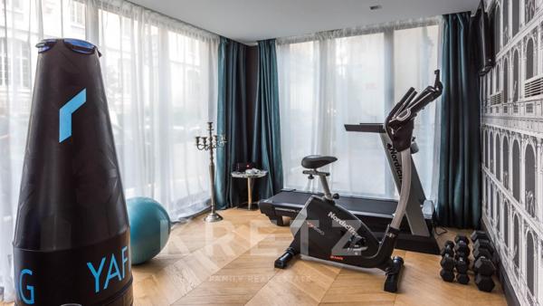 Hôtel particulier dans une allée privée et sécurisée