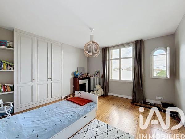 Maison à vendre 8 pièces 270 m² Bordeaux