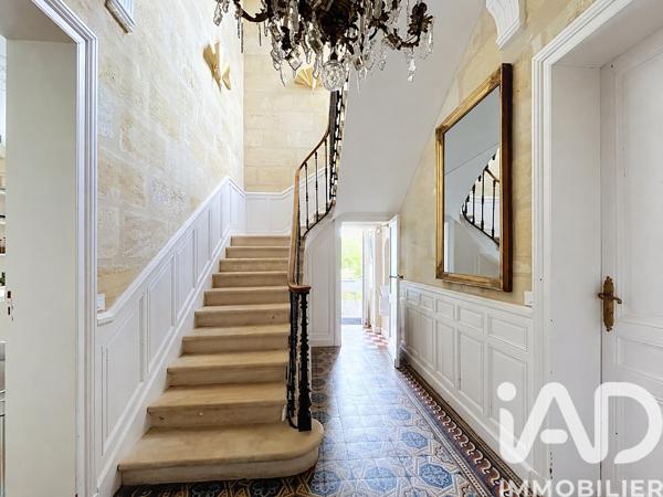 Maison à vendre 8 pièces 270 m² Bordeaux