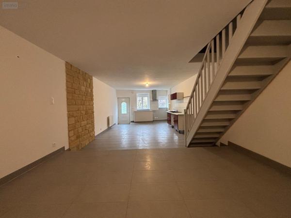 Maison restaurée à vendre à Remilly-Aillicourt dans les Ardennes (08450), ref : 10305/1271