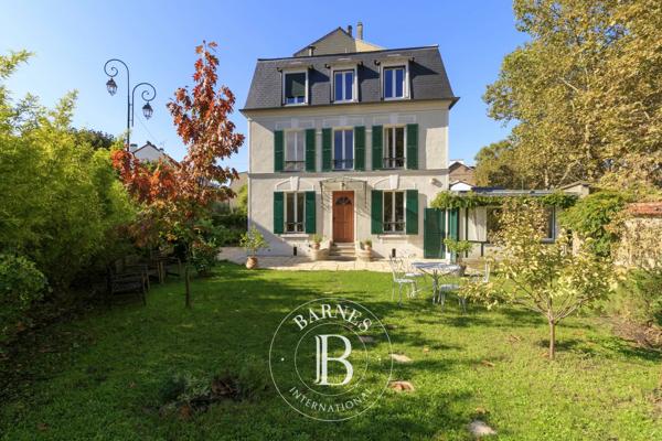 La Garenne-Colombes, Maison 6 Chambres -  180 m² à vendre