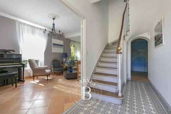 La Garenne-Colombes, Maison 6 Chambres -  180 m² à vendre