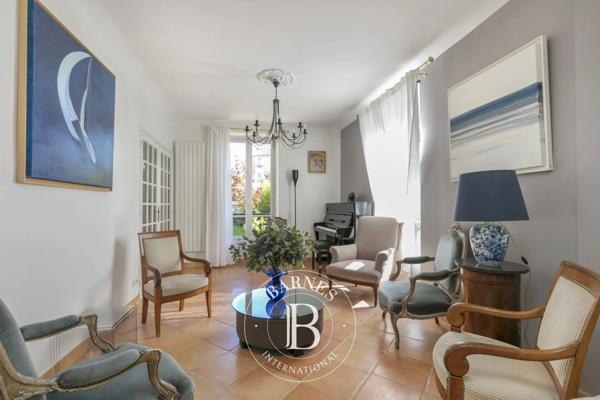 La Garenne-Colombes, Maison 6 Chambres -  180 m² à vendre