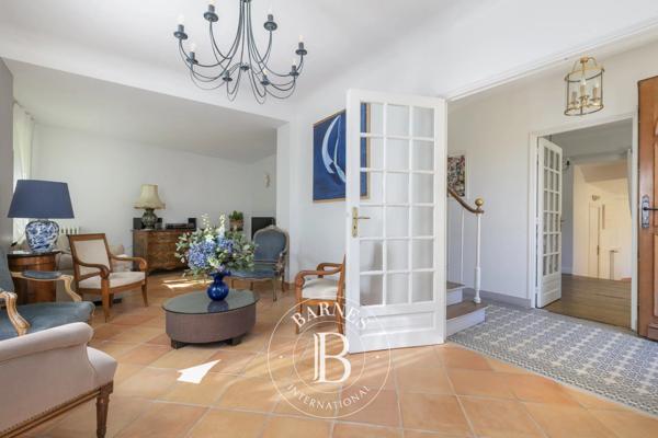 La Garenne-Colombes, Maison 6 Chambres -  180 m² à vendre