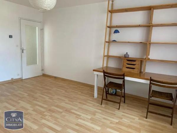 Appartement à louer 1 pièce 36.63m² Vichy (03200)