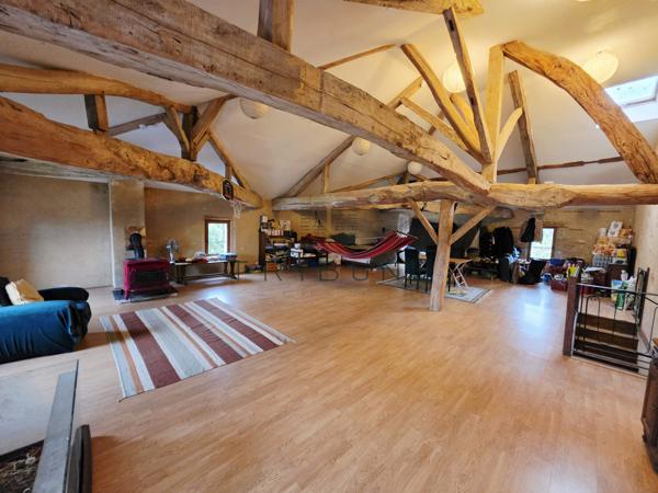 Maison 6 pièce(s) 5 chambre(s) 290 m²