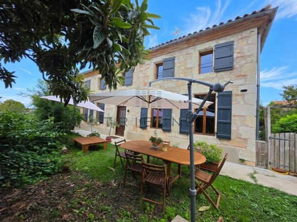 Maison 6 pièce(s) 5 chambre(s) 290 m²