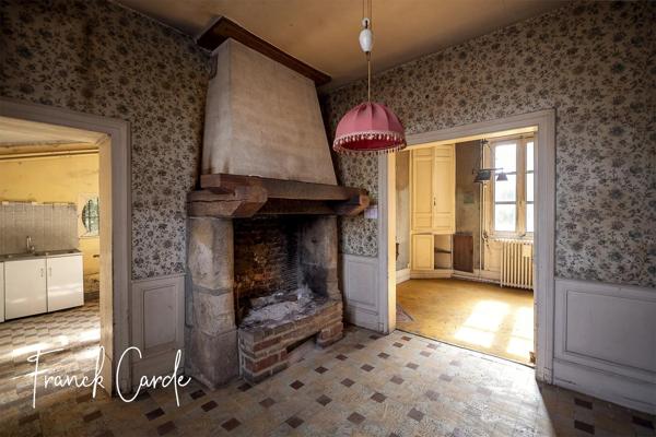 Maison de maître à restaurer en centre ville
