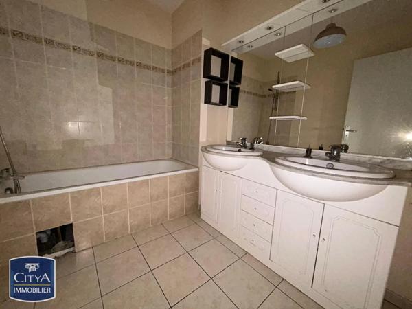 Maison à louer 5 pièces 111.3m² Saint-Ouen (41100)