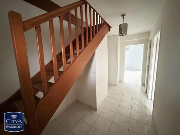 Maison à louer 5 pièces 111.3m² Saint-Ouen (41100)