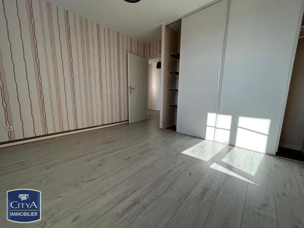 Maison à louer 5 pièces 111.3m² Saint-Ouen (41100)