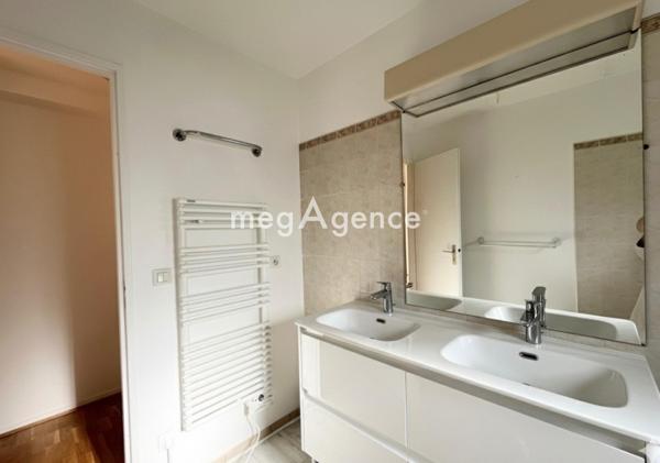 Maison à SAINT-NOM-LA-BRETECHE, 78860 - 7 pièces 182m²