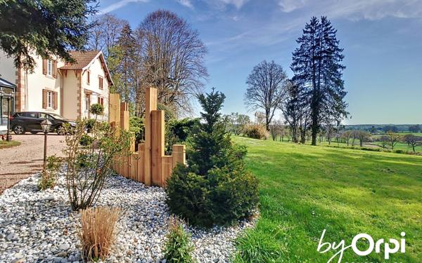 Maison à vendre    8 pièces • 213 m2 Arpheuilles-Saint-Priest