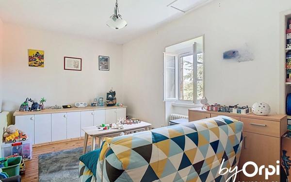 Maison à vendre    8 pièces • 213 m2 Arpheuilles-Saint-Priest