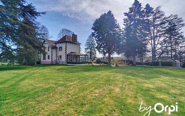 Maison à vendre    8 pièces • 213 m2 Arpheuilles-Saint-Priest