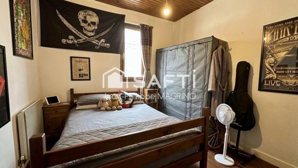Maison en pierre – 2 chambres, bureau et grenier aménageable