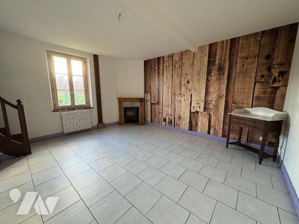 Nichée au c?ur de la Sologne, à Salbris, cette propriété vous invite à découvrir un lieu où la ...