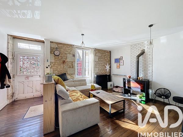 Maison à vendre 10 pièces 192 m² Coulonges-sur-l'Autize