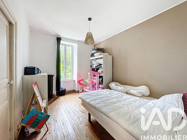 Maison à vendre 10 pièces 192 m² Coulonges-sur-l'Autize