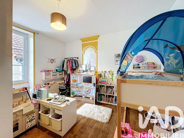 Maison à vendre 10 pièces 192 m² Coulonges-sur-l'Autize