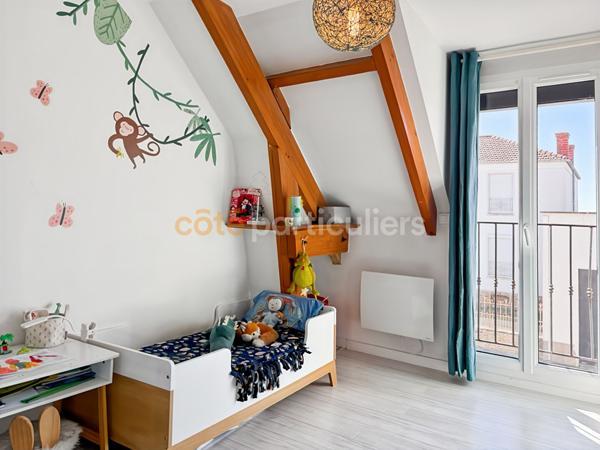 Vente
                Maison76 m² - 5 Pièces -
                    GRISY SUISNES (77166)
