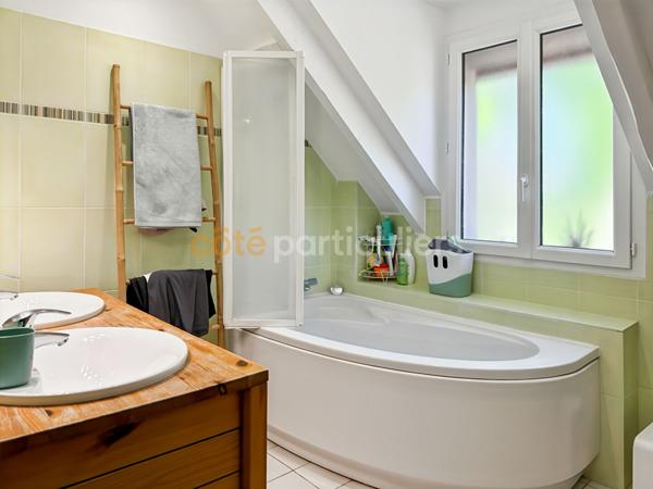 Vente
                Maison76 m² - 5 Pièces -
                    GRISY SUISNES (77166)