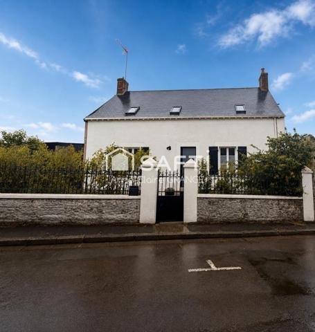 COUP DE CŒUR – MAISON DE BOURG RÉNOVÉE AVEC JARDIN À CRISSÉ (72140)