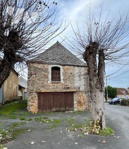 MAISON ANCIENNE A RESTAURER 