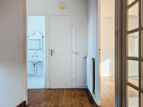 Immeuble à vendre à Briec - local commercial loué et appartement T4 loué avec cave