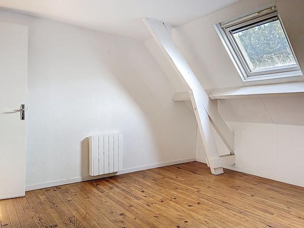 Immeuble à vendre à Briec - local commercial loué et appartement T4 loué avec cave