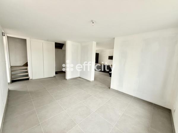 Maison 4 pièces - 87 m² Exclusivité efficity