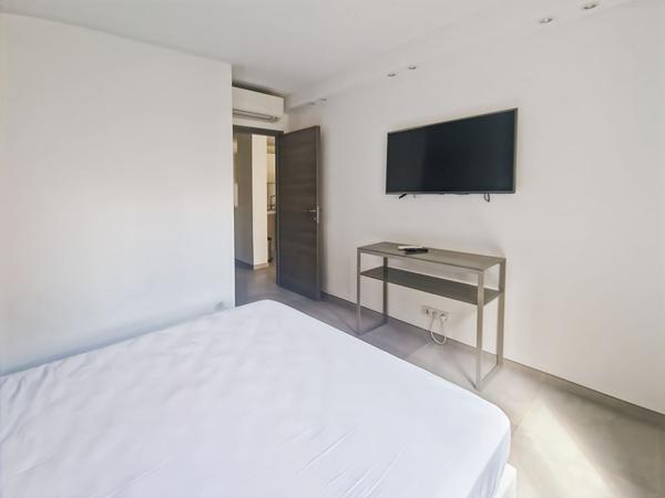 Appartement 3 pièces 41.49 m2 centre ville Banane