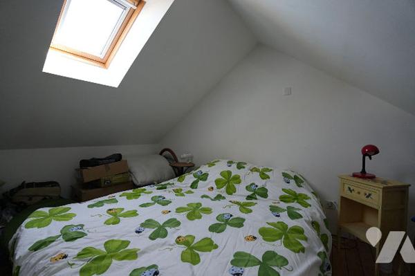 MAISON 2 ou 3 CHAMBRES AVEC BUREAU, JARDIN, VERANDA ET CAVE