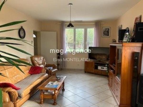 Maison à COUTRAS, 33230 - 5 pièces 135m²