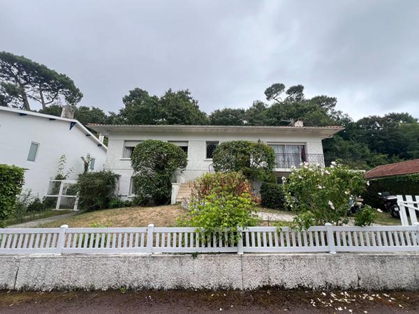 Maison Arcachon 7 pièce(s) 220 m2 33120