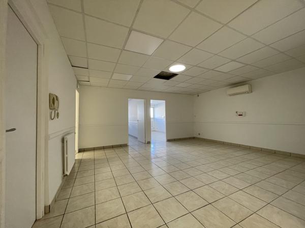 SAINTES CENTRE VILLE RIVE DROITE
