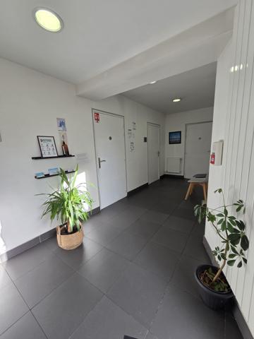 LOCAL MERIGNAC LE JARD