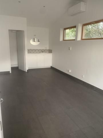 LOCAL MERIGNAC LE JARD