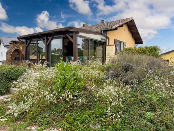 Maison à vendre 4 pièces PREVESSIN MOENS (01)