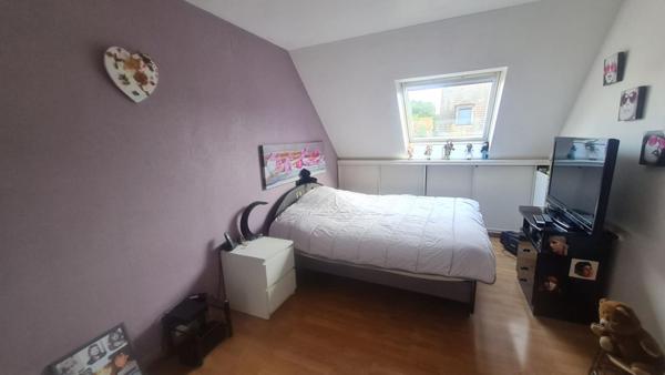 Maison 5 pièces 3 chambres