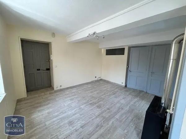 Appartement à louer 2 pièces 40m² Villefranche-sur-Saône (69400)