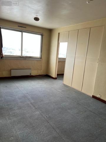 Maison à vendre à Lorient dans le Morbihan (56100), ref : 56081-2571