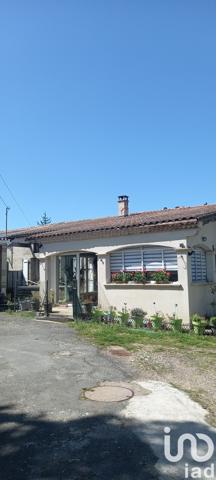 Maison 5 pièces de 202 m² à Mirambeau (17150)