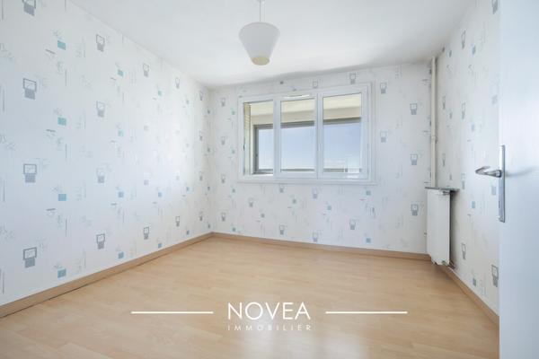 Grand appartement T3 - très lumineux avec loggia - Villeurbanne
